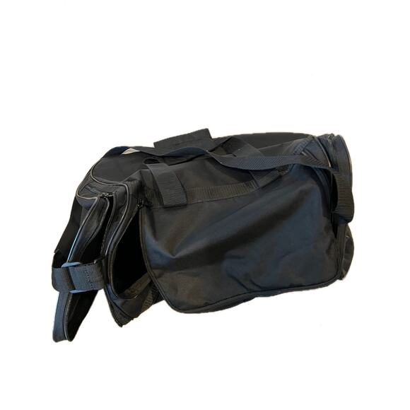 Adidas Defender Medium 20"x12"x10" Black Duffel Gym Bag - Picture 2 of 5